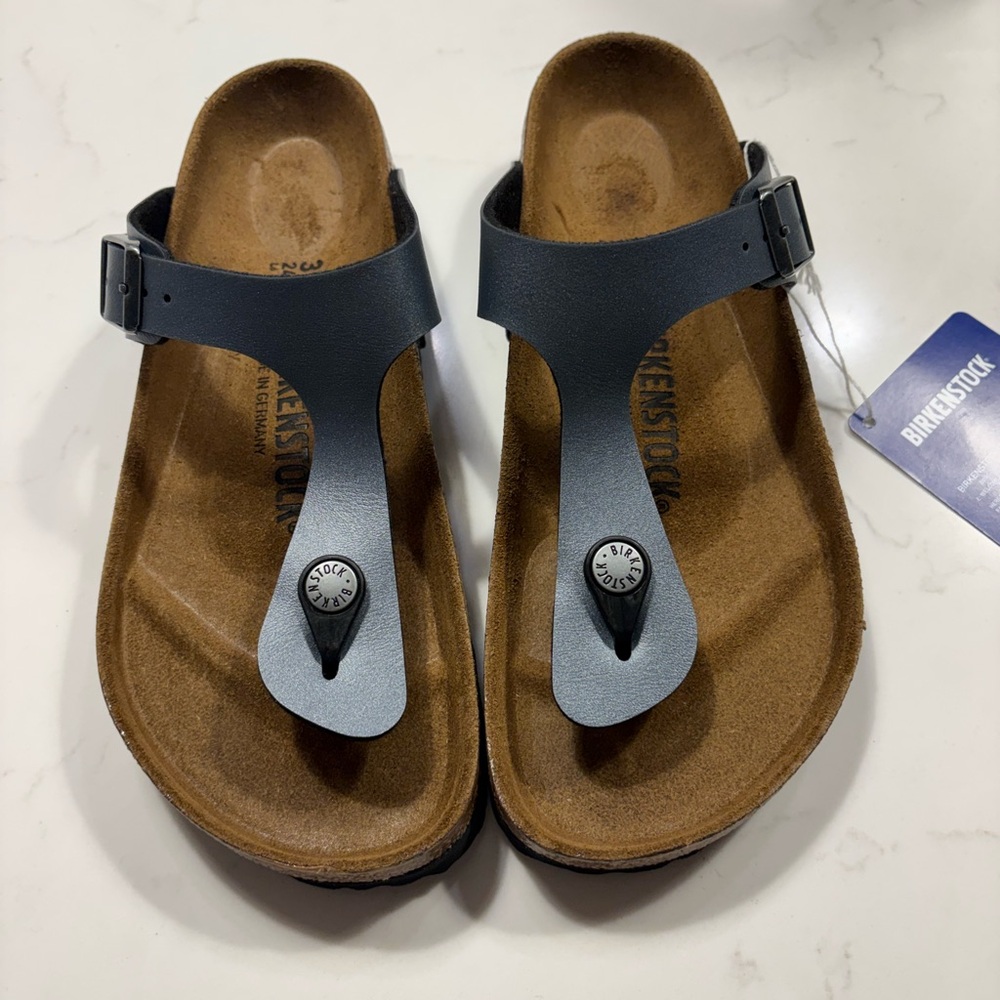 WOMEN'S GIZEH BIRKENSTOCK size 37 / size 6.5 - Picture 12 of 12